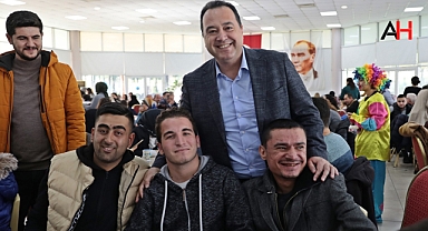 Başkan Dutlulu, Engelli Vatandaşların Yanında