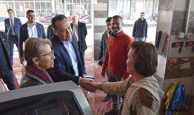 Başkan Dutlulu Esnaf Ziyaretlerini Sürdürüyor