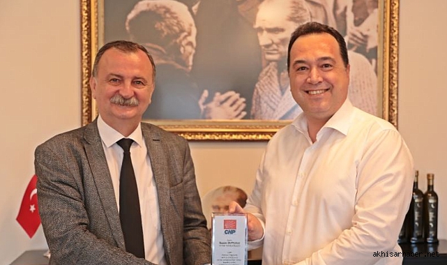 CHP Yunusemre Belediye Başkan Adayı Semih Balaban oldu