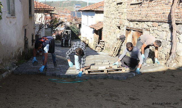 Gördes Güneşli Mahallesi'nde Altyapıdan Üstyapıya Dönüşüm Tamamlanıyor