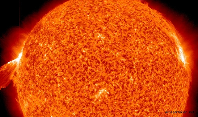 Güneş'in Öfkesi: NASA, X Sınıfı Dev Bir Patlamayı Bildiriyor