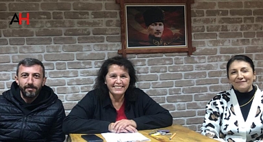 Perihan Deniz Akhisar Balıkesirliler Derneği Başkanlığına Yeniden Seçildi