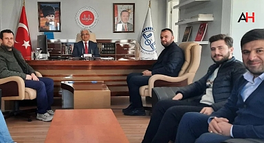 TÜGVA Yönetimi, Akhisar'da İlçe Müftüsüyle Buluştu