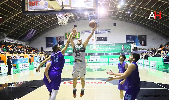 Akhisar Belediye Basketbol, Ev Sahibi Avantajıyla Çözüm Ankara Koleji'ni Geçti