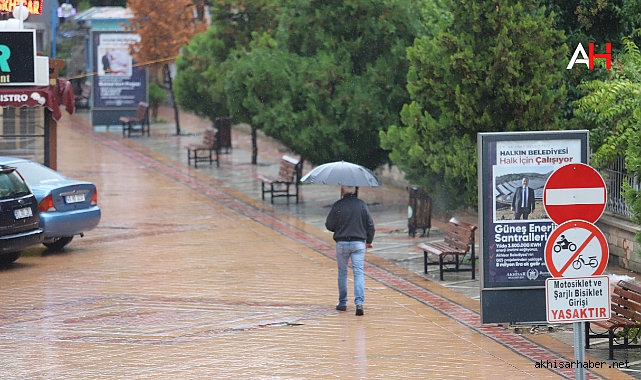 Akhisar’da Beklenen Şiddetli Yağışlara Karşı Uyarı: Önleminizi Alın!