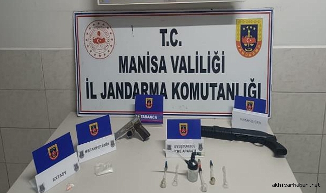 Akhisar'da Güneş Enerjili Aydınlatma Direkleri Hırsızlığı