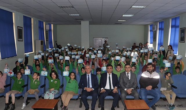 Akhisarlı 800 Öğrenci Su Tasarrufu Gönüllüsü Oldu