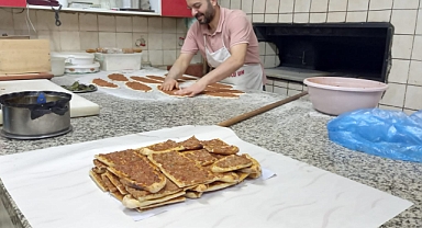 Alaşehir'in Gururu: Coğrafi İşaretli Tahinli Pide İle Yöresel Lezzet Turizmi