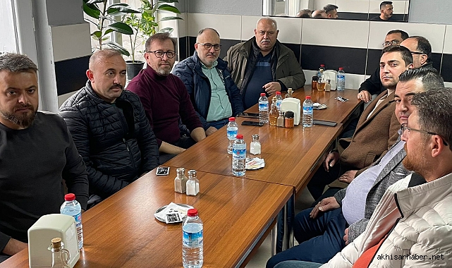 Fatih Füzün, MHP İlçe Başkanı ve Ülkü Ocakları Başkanı ile buluştu