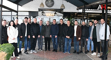 Gülbeyaz Ziyafet Restoran'dan Akhisarlı Gazetecilere Özel Kahvaltı Programı
