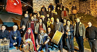 Japonlar Yörük Kültürünü araştırmak için Akhisar'a geldi