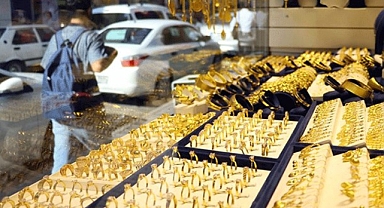 Kuyumcuyu soymak isteyen 5 şüpheli yakalandı