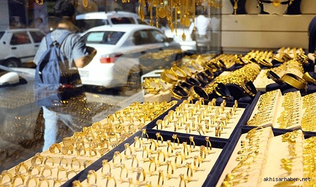 Kuyumcuyu soymak isteyen 5 şüpheli yakalandı