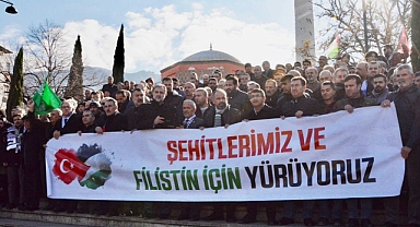 Milli İrade Platformundan Şehitler İçin Anlamlı Yürüyüş ve Dua Buluşması