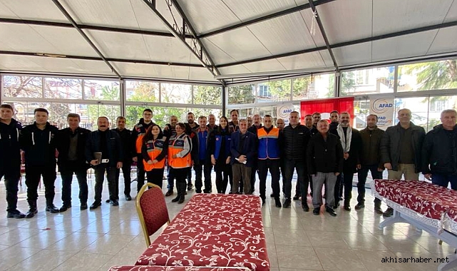 Muhtarlar, AFAD İle El Ele: Afet Yönetiminde Gönüllü Liderler Yetişiyor