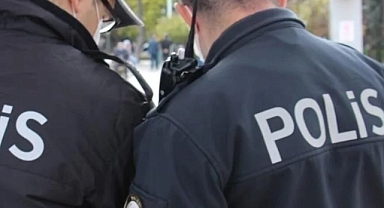 Polis Kovalamacası Cami Tuvaletinde Son Buldu