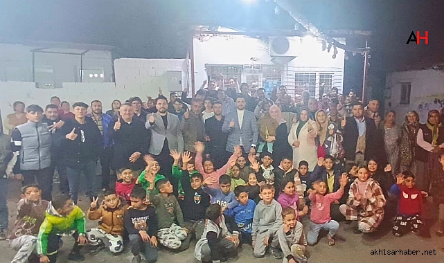 Romanlardan Hızır Şenol'a Sevgi Seli