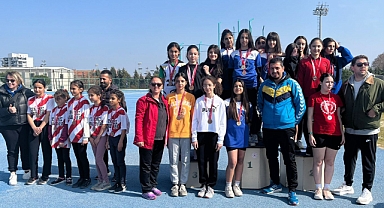 100.Yıl Ortaokulu Sporcularından Manisa'da Göz Kamaştıran Başarılar