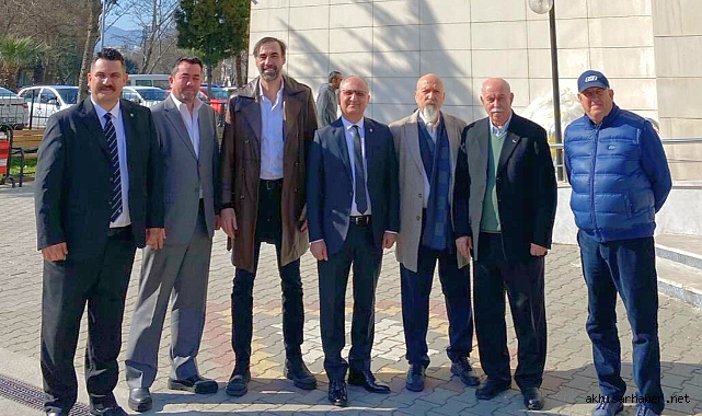 1903 Akhisar Beşiktaşlılar Derneği'nden Adalet Sarayı'na Anlamlı Ziyaret