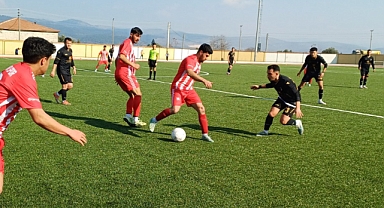 Akhisar 1922, Gölmarmara'yı 5-3 Yenerek Play-Off'a Damga Vurdu