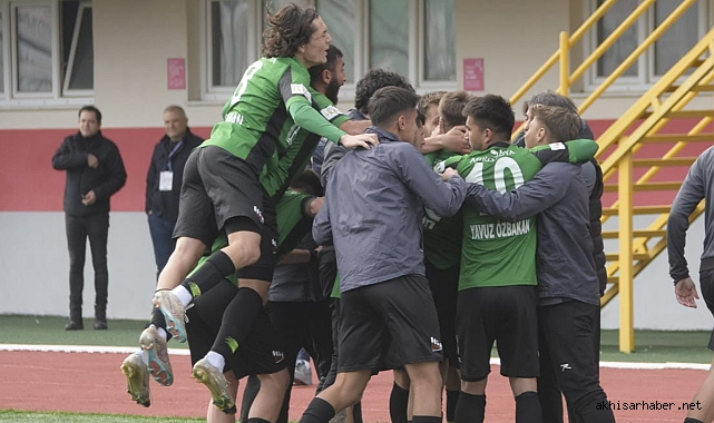 Akhisar Belediyespor, TFF 3. Lig'de Silivrispor'u 3-1 Mağlup Etti