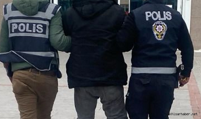 Akhisar'da Aranan Uyuşturucu Ticareti Şüphelisi Yakalandı