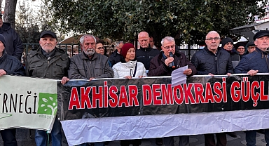 Akhisar'da Çevre Savunucuları İliç Altın Madeninin Kapatılmasını İstiyor