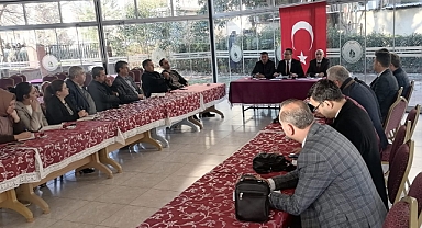 Akhisar'da Eğitim Yöneticileri Okul Kontenjanları Toplantısında Buluştu
