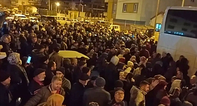 Akhisar'dan Kutsal Topraklara Umre Yolculuğu Başladı