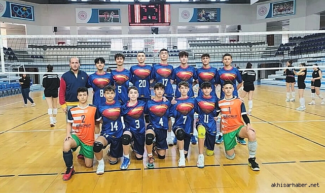 Akhisar'ın Genç Voleybolcularından Büyük Başarı: İl Birinciliği Kupası Akhisar'ın Oldu