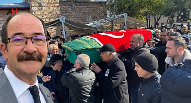 Akhisar'ın Sevilen Öğretmeni Aydın Bayhantopçu son yolculuğuna uğurlandı