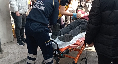 Akhisar Merkez Çarşı’da Trafik Kazası: 1 Yaralı