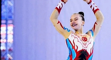 Akhisarlı Ayşe Begüm Onbaşı İstanbul'da Sahneye Çıkıyor