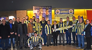 Akhisarlı Fenerbahçeliler 'Zaferin Rengi' Filmiyle Buluştu