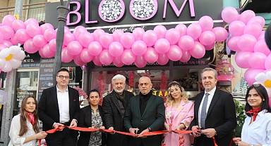 Bloom Flower Event, Yeni Yerinde Kapılarını Açtı: Çiçeklerin Büyülü Dünyasına Davet