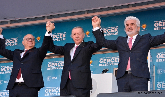 Cumhurbaşkanı Recep Tayyip Erdoğan Manisalılara seslendi