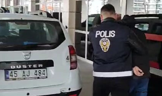 Manisa'da Kapı Dil Kaydırma Yöntemiyle Hırsızlık Yapan Çete Çökertildi