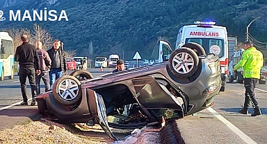 Manisa'da Trafik Kazası: 2 Çocuk Dahil 7 Kişi Yaralandı