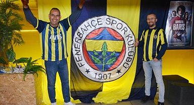 Manisa Fenerbahçeliler Derneği’nin desteğiyle taraftarlar Zaferin Rengi filmini izledi