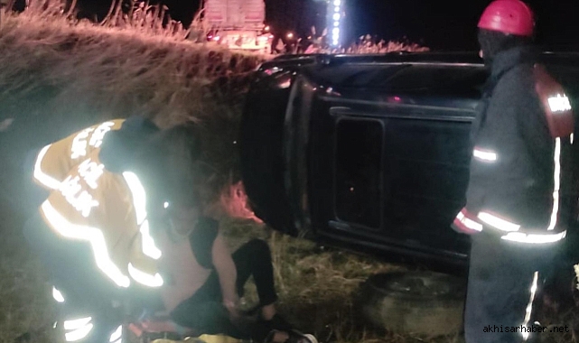 Salihli’de kontrolden çıkan otomobilin sürücüsü yaralandı