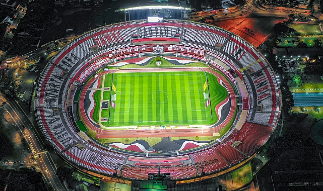 Süper Lig'de 1 Sırada Kim Var?