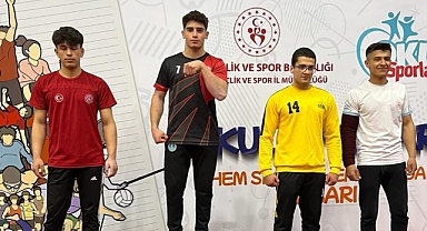 70 kilogramda Türkiye'nin en bileği Akhisarlı Yusuf İyi oldu