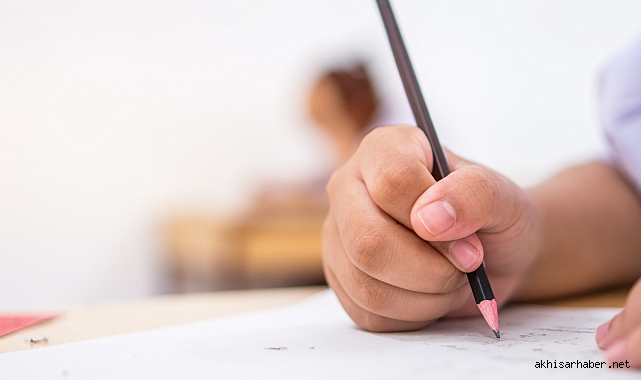 Açık Öğretim Ortaokulu'ndan E-Sınav Randevu Hatırlatması