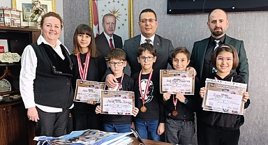 Akhisar Beyin Takımı, Türk Mangalası Turnuvasında Başarıya Ulaştı