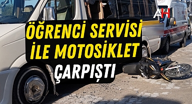 Akhisar’da öğrenci servisi ile motosiklet çarpıştı 2 yaralı
