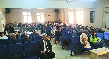 Akhisar'da Öğretmenlere Özel: Bağımlılıkla Mücadele Semineri