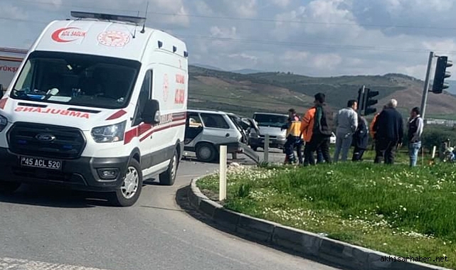 Akhisar'da yine aynı kavşakta yine ölüm