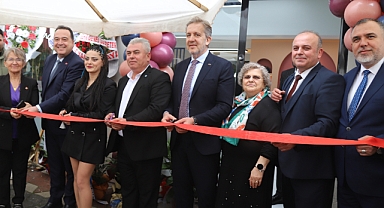 Akhisar'ın Yeni Güzellik Adresi: Felicita Güzellik Merkezi Kapılarını Açtı