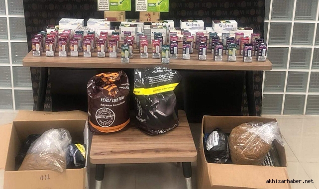 Akhisar KOM'dan Başarılı Operasyon: Kaçak Sigara ve Makaronlara El Konuldu