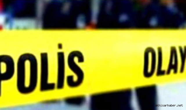 Akhisar Ulucami Mahallesinde bıçaklı saldırıda genç ağır yaralandı